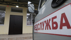 Больница в Туркменском округе получила два санитарных автомобиля благодаря нацпроекту
