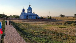 В ставропольском селе по губернаторской программе благоустроили территорию рядом с храмом 